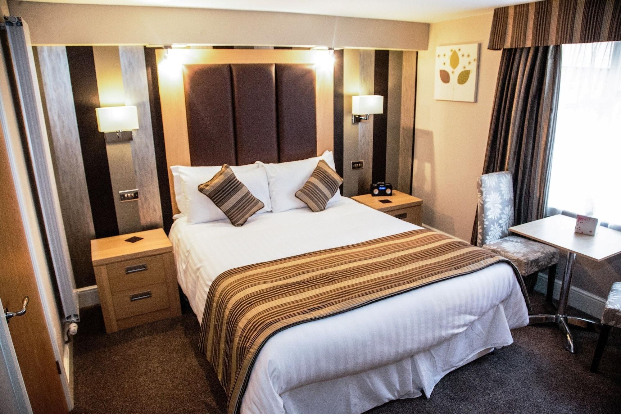 Trivelles Park Hotel Preston  Exteriör bild